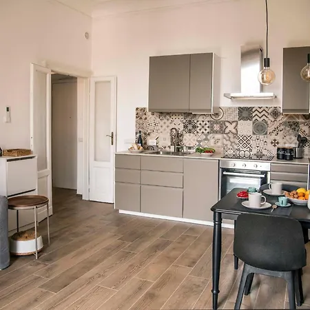 Διαμέρισμα Porpora 109 - Comfy Flat In Loreto District Μιλάνο