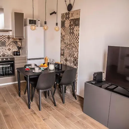 Porpora 109 - Comfy Flat In Loreto District Μιλάνο